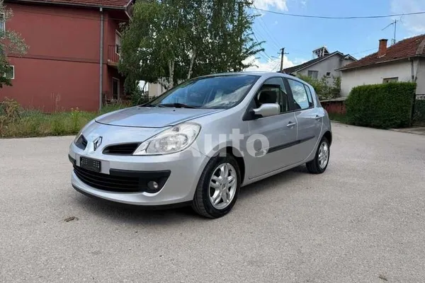 Renault Clio — polovni automobil