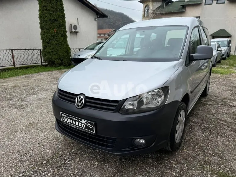 Volkswagen Caddy — polovni automobil