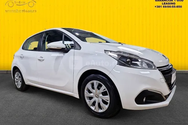 Peugeot 208 — polovni automobil