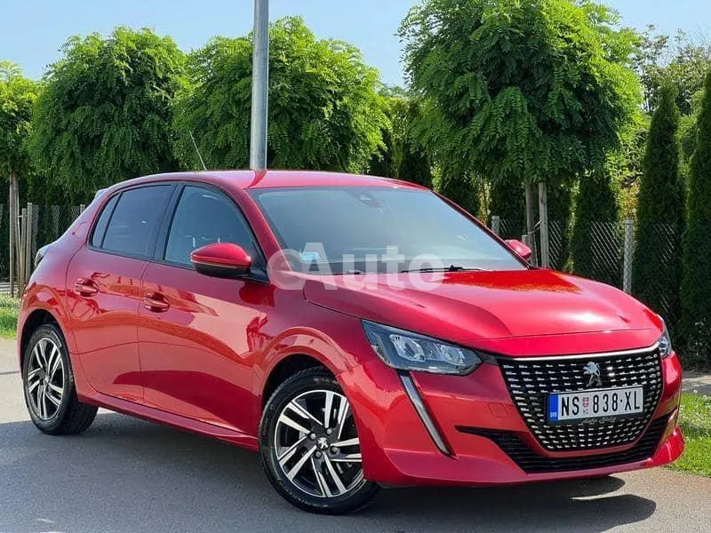 Peugeot 208 — polovni automobil