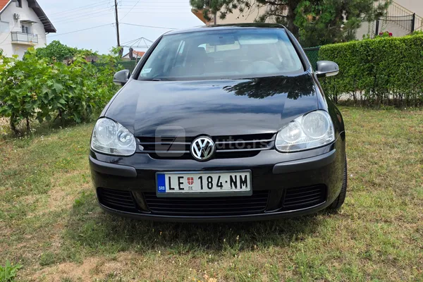Volkswagen Golf 5 — polovni automobil