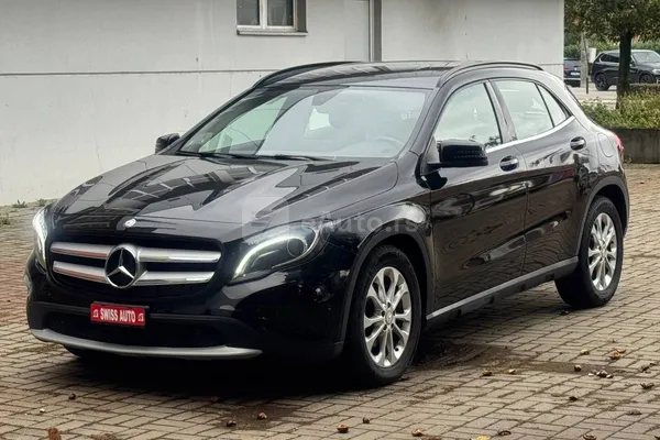 Mercedes Benz GLA 200 — polovni automobil
