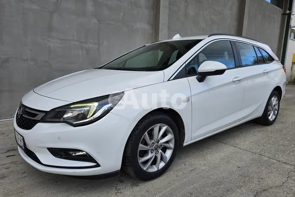 Opel Astra K — polovni automobil