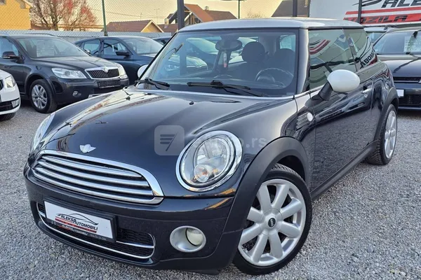 MINI Cooper — polovni automobil