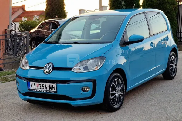 Volkswagen up! — polovni automobil