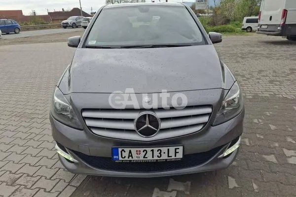 Mercedes Benz B 200 — polovni automobil