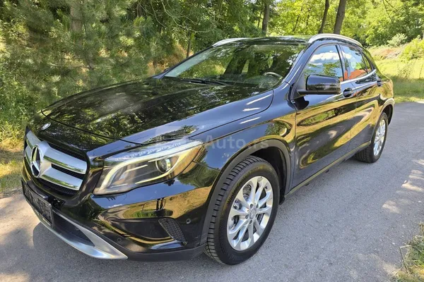 Mercedes Benz GLA 200 — polovni automobil
