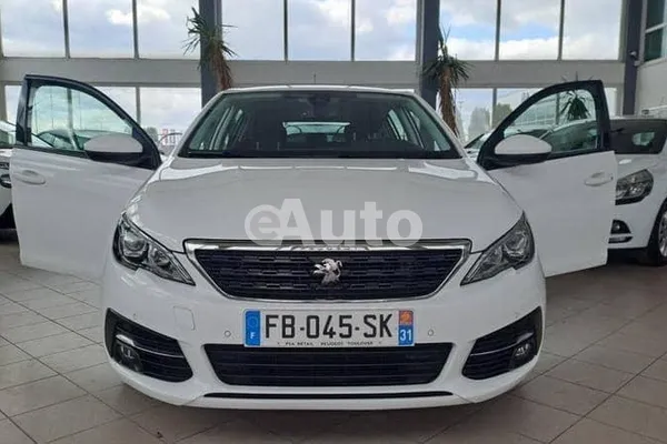 Peugeot 308 — polovni automobil