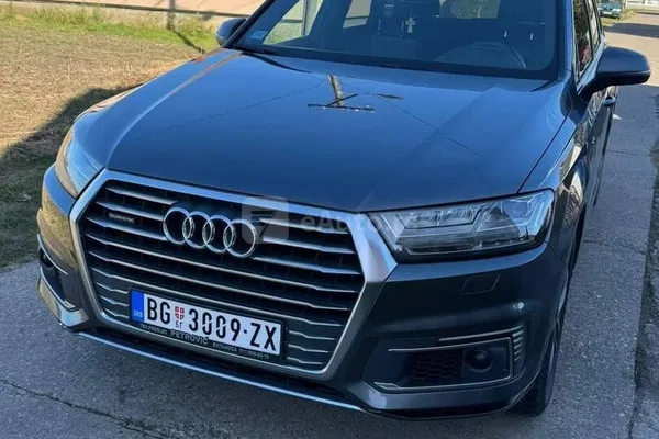 Audi Q7 — polovni automobil