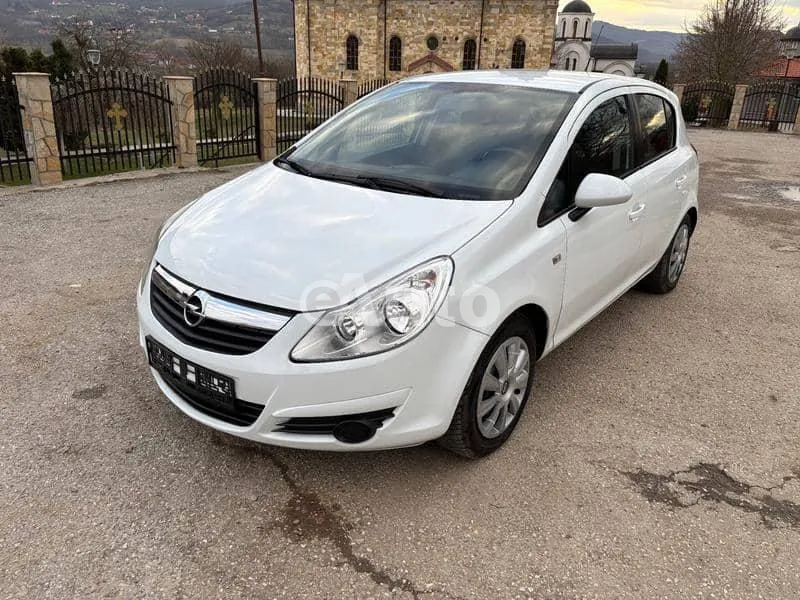 Opel Corsa D — polovni automobil