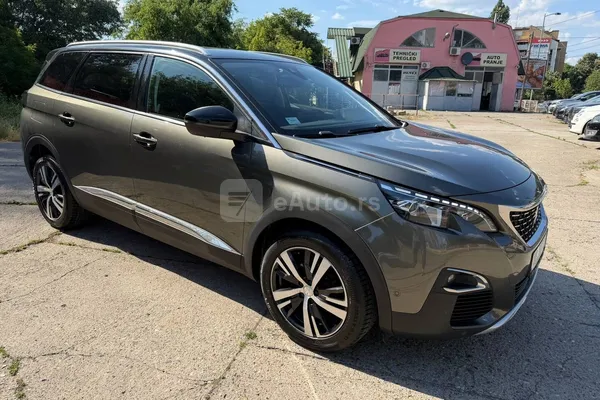 Peugeot 5008 — polovni automobil