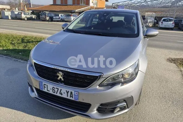 Peugeot 308 — polovni automobil