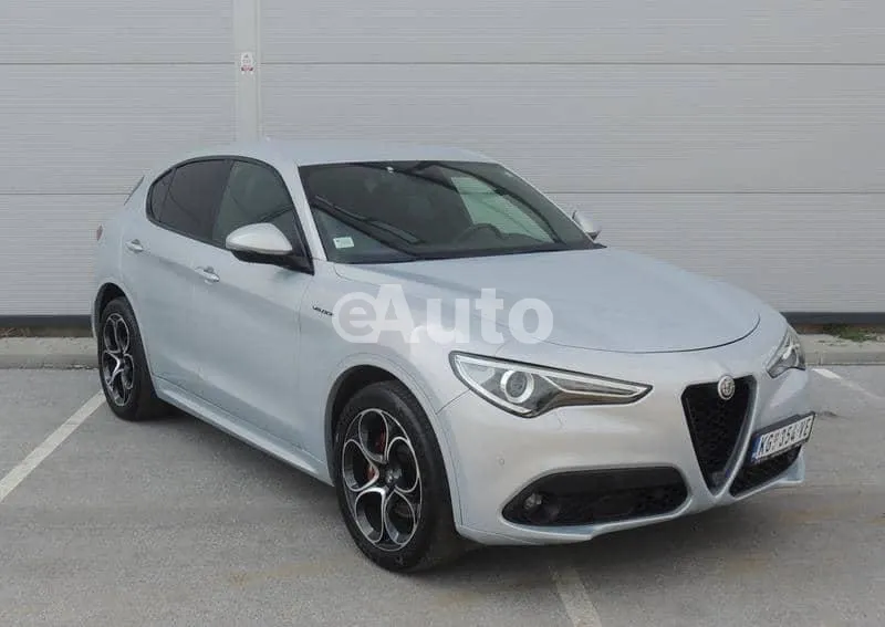 Alfa Romeo Stelvio — polovni automobil