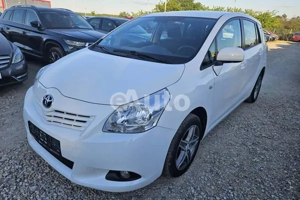 Toyota Verso — polovni automobil