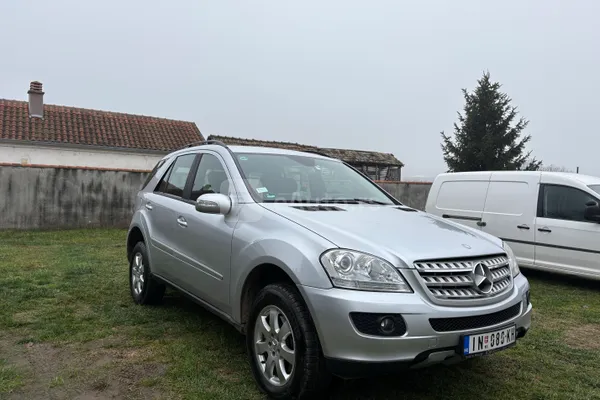 Mercedes Benz ML 320 — polovni automobil