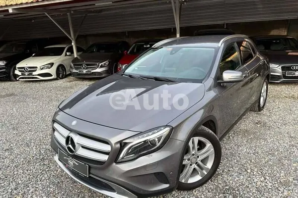 Mercedes Benz GLA 200 — polovni automobil