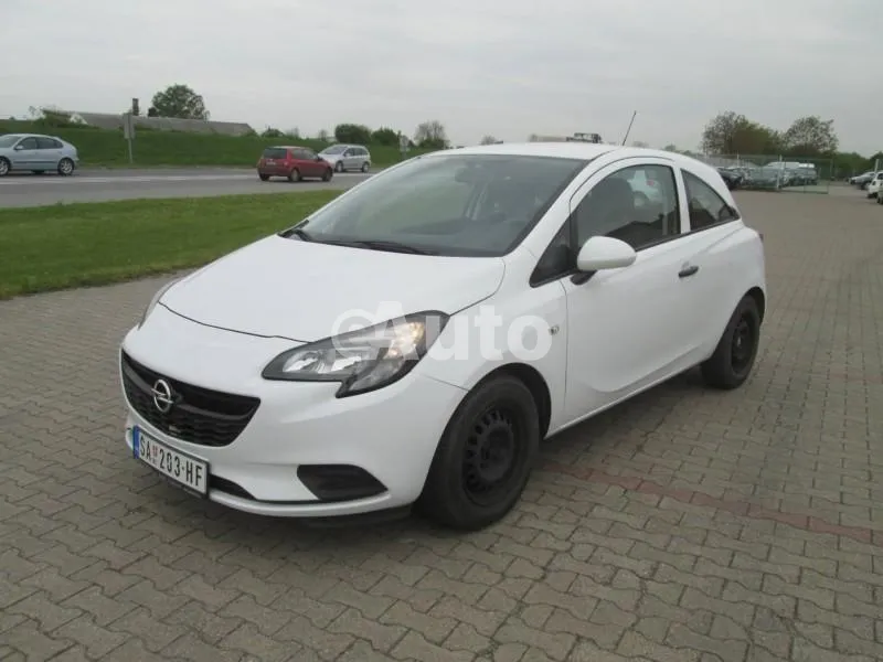 Opel Corsa E — polovni automobil