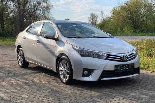 Toyota Corolla — polovni automobil