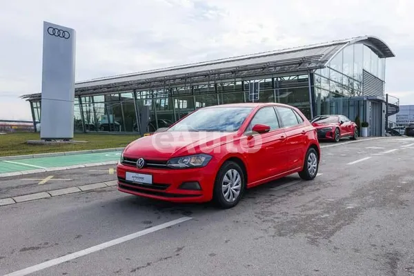 Volkswagen Polo — polovni automobil