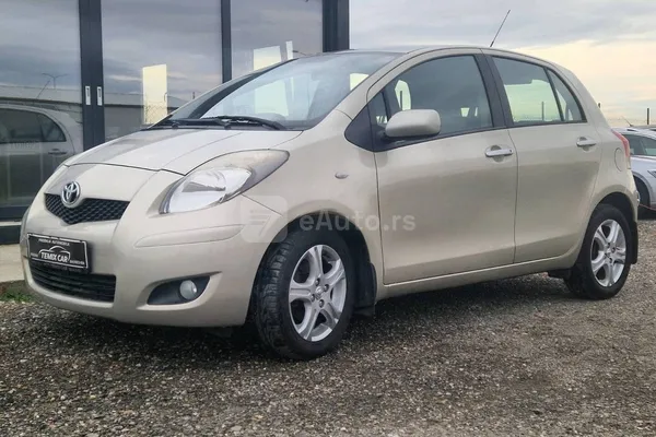 Toyota Yaris — polovni automobil
