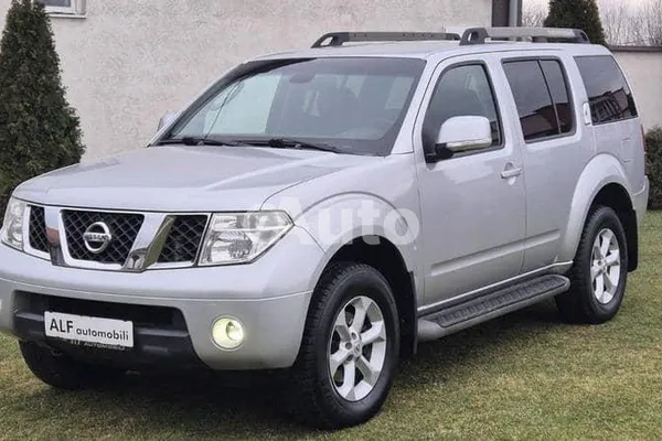Nissan Pathfinder — polovni automobil