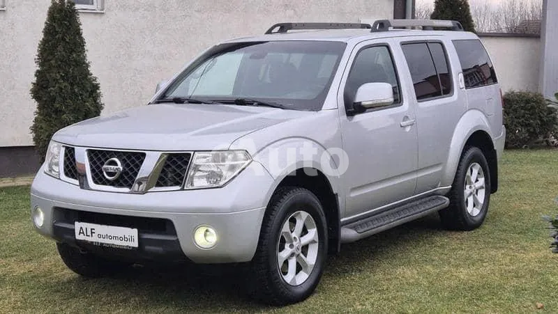 Nissan Pathfinder — polovni automobil