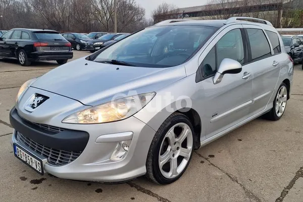 Peugeot 308 — polovni automobil