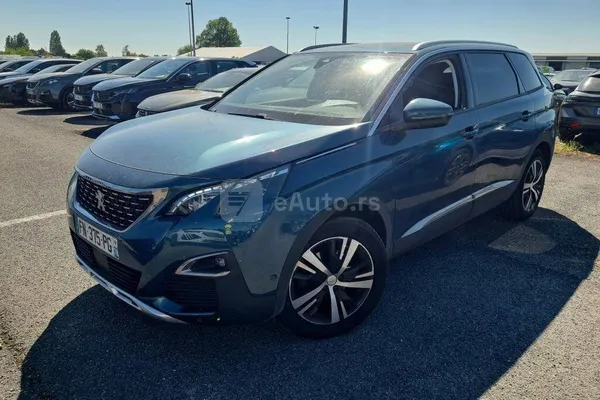 Peugeot 5008 — polovni automobil