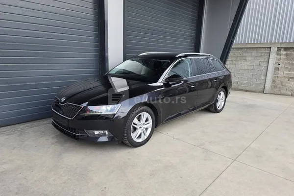 Škoda Superb — polovni automobil