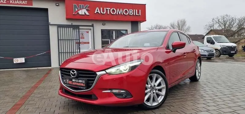Mazda 3 — polovni automobil