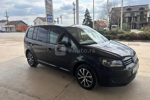 Volkswagen Touran — polovni automobil