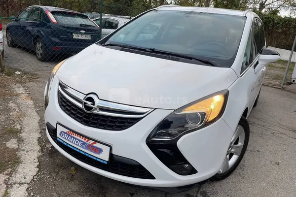 Opel Zafira — polovni automobil