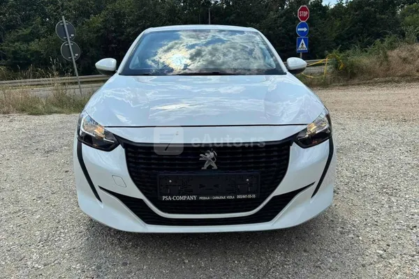 Peugeot 208 — polovni automobil