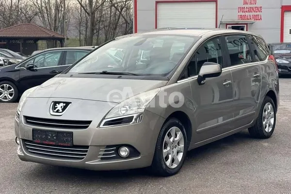 Peugeot 5008 — polovni automobil