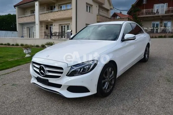 Mercedes Benz C 180 — polovni automobil