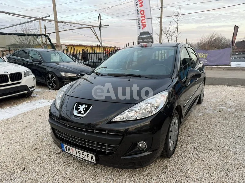 Peugeot 207 — polovni automobil