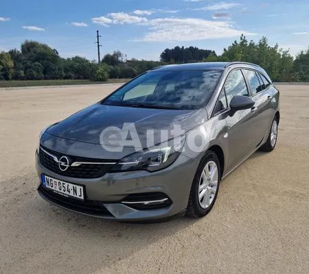 Opel Astra K — polovni automobil