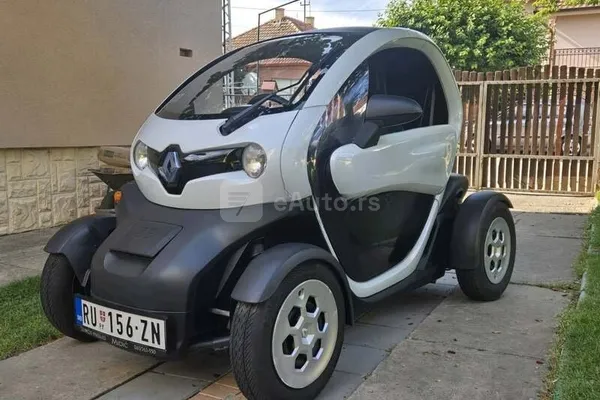Renault Twizy — polovni automobil