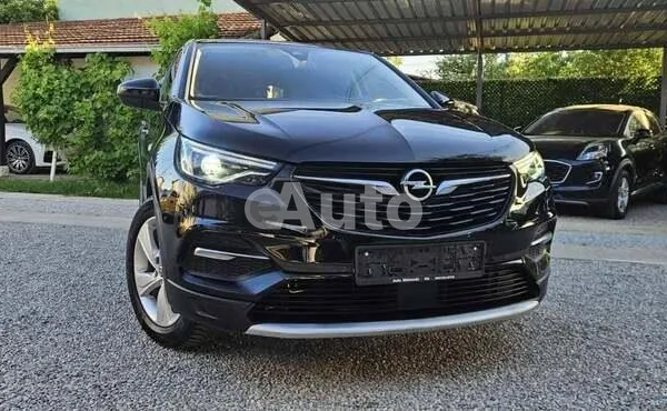 Opel Grandland X — polovni automobil