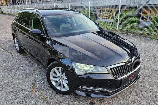 Škoda Superb — polovni automobil