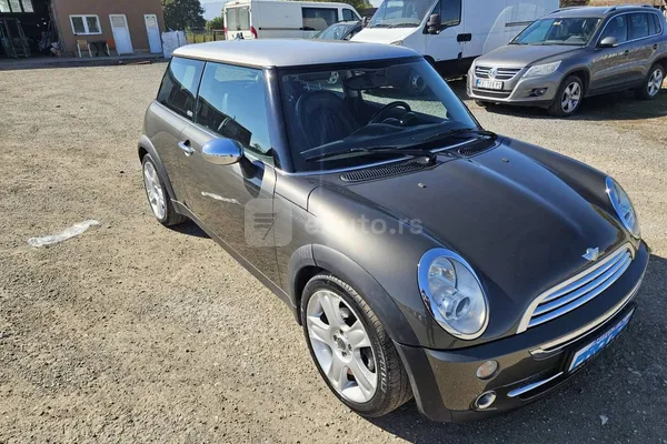 MINI Cooper — polovni automobil
