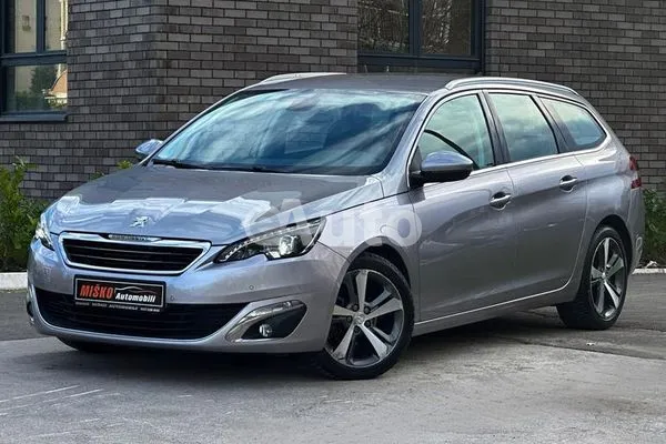 Peugeot 308 — polovni automobil