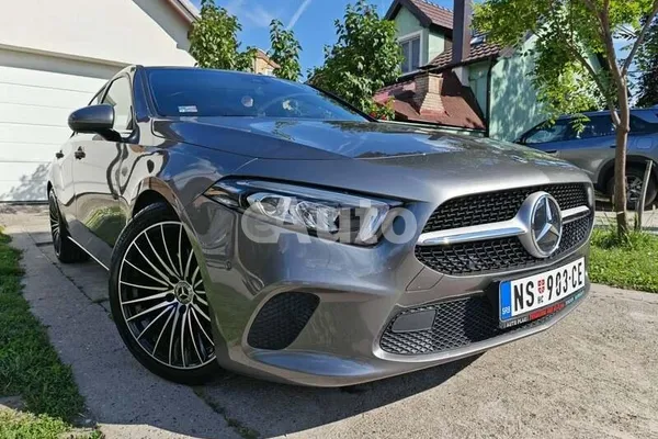 Mercedes Benz A 180 — polovni automobil