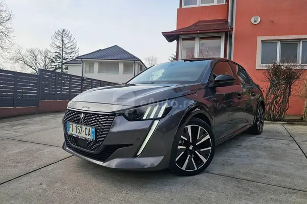 Peugeot 208 — polovni automobil