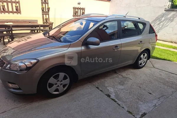 Kia cee`d sw — polovni automobil
