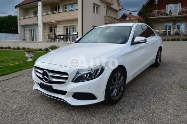 Mercedes Benz C 180 — polovni automobil