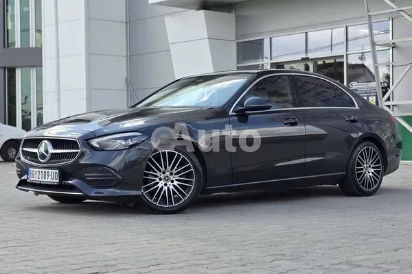 Mercedes Benz C 180 — polovni automobil