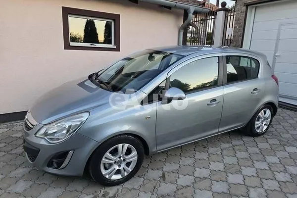 Opel Corsa D — polovni automobil
