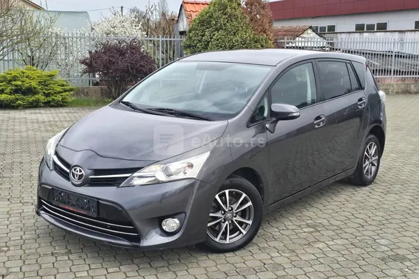 Toyota Verso — polovni automobil