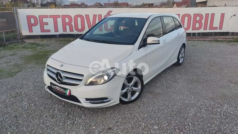 Mercedes Benz B 200 — polovni automobil